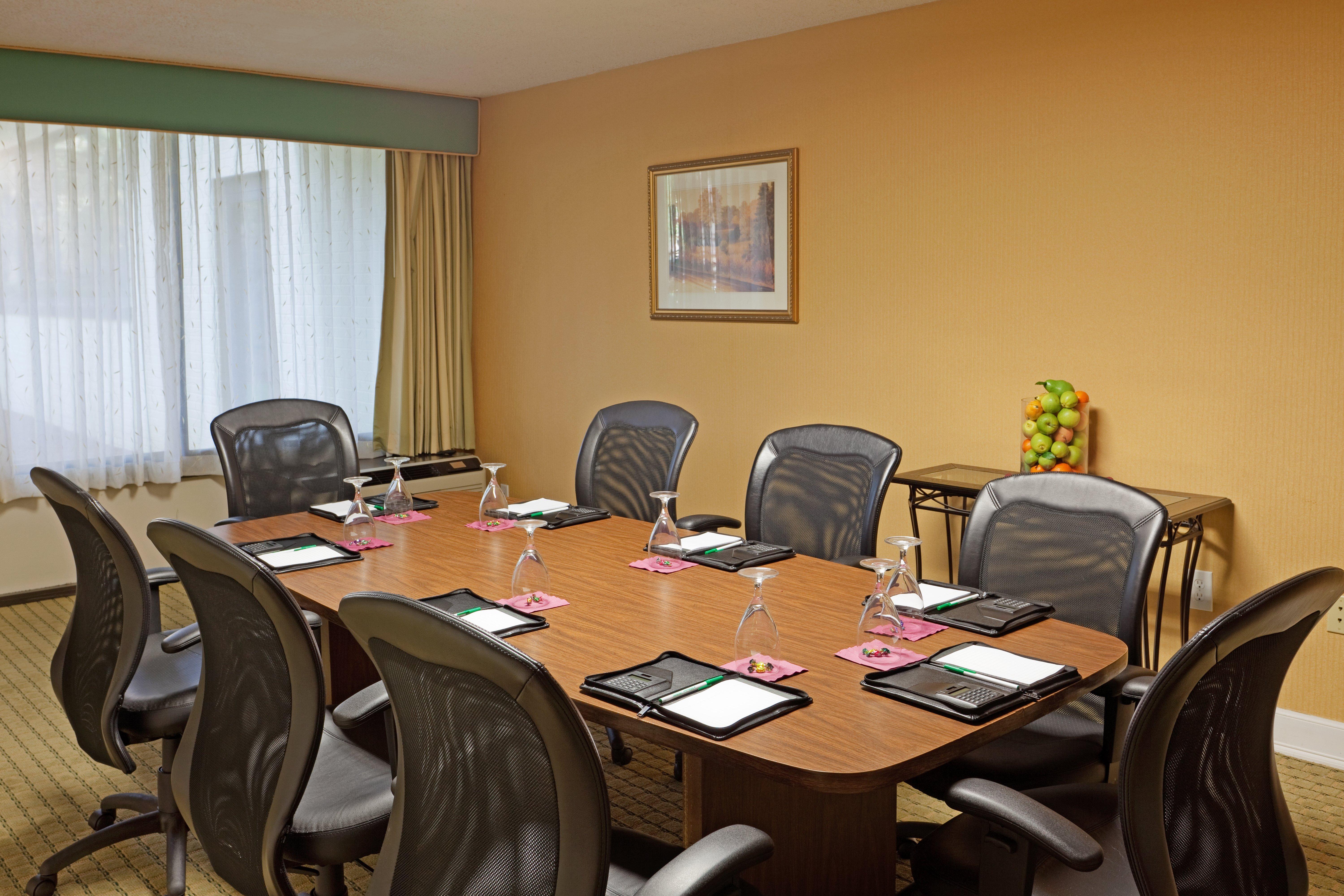 Holiday Inn Nashua, An Ihg Hotel Εξωτερικό φωτογραφία